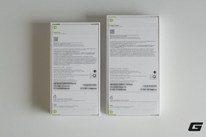 Mở hộp iPhone 17 Pro và iPhone 17 Pro Max chính hãng: Màu cam nổi bật, màu bạc tinh tế, chọn màu nào bây giờ?- Ảnh 2. Mở hộp iPhone 17 Pro và iPhone 17 Pro Max chính hãng: Màu cam nổi bật, màu bạc tinh tế, chọn màu nào bây giờ?- Ảnh 2.