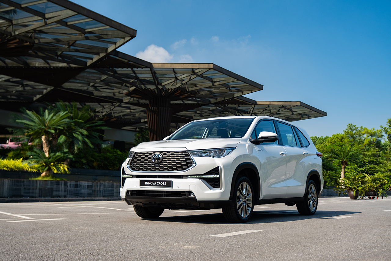 Những mẫu xe hybrid tầm giá dưới 1 tỉ đồng có thể được hưởng chính sách giảm thuế tiêu thụ đặc biệt: Giá liệu sẽ rẻ đến đâu?- Ảnh 3.