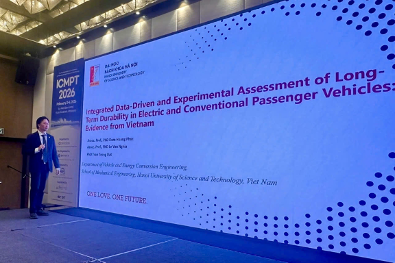  Báo cáo của Việt Nam gây chú ý tại Hội nghị quốc tế: 3 lớp bằng chứng cho thấy xe điện bền bỉ hơn xe xăng - Ảnh 2.