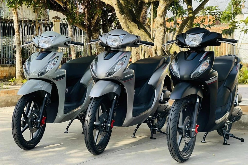 Đập tan hoài nghi xe xăng bán 'ế', Honda bàn giao hơn 240.000 xe máy trong tháng 3 - cao nhất 1 năm qua - Ảnh 1.