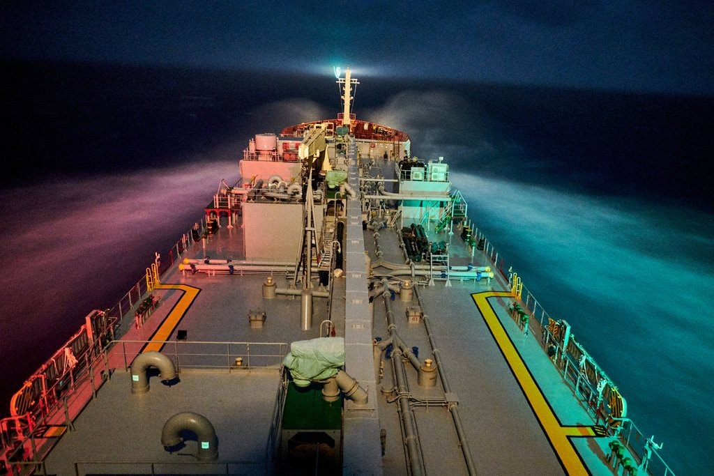 Một quốc gia Đông Nam Á bất ngờ được đi qua eo biển Hormuz: Đội tàu nhìn "tí hon" mà sao Iran nể mặt thế?  - Ảnh 3.